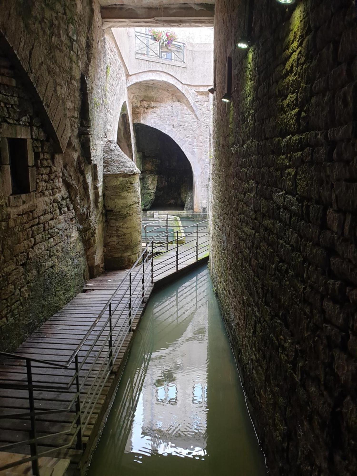 LE MATIN CALME - CHARME ANCIEN - VUE CANAL - Home-One Dole Extérieur photo